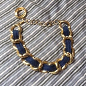 Choker gold w blue jean detail